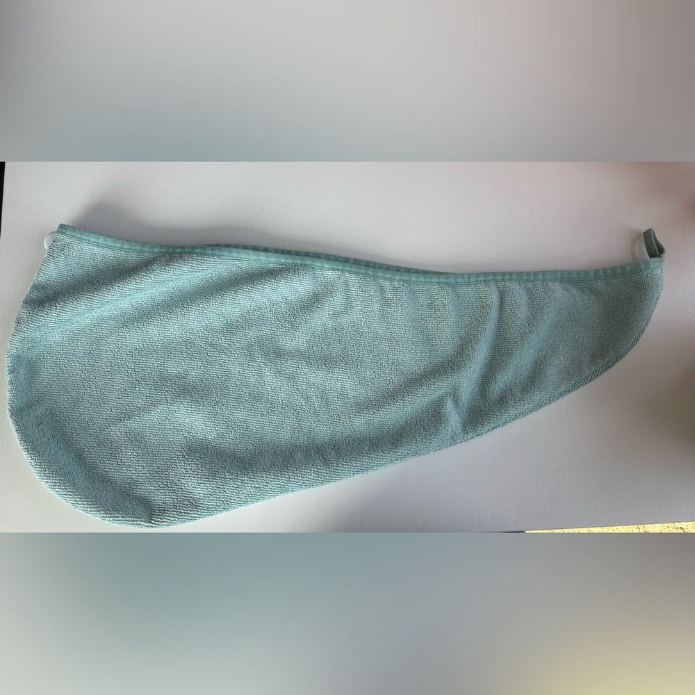 (FREE if bundled with purchase) Soft Hair Towel